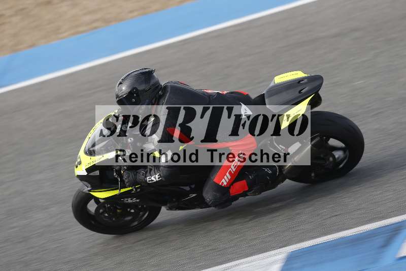 /Archiv-2024/01 26.-28.01.2024 Moto Center Thun Jerez/Gruppe gruen-green/87